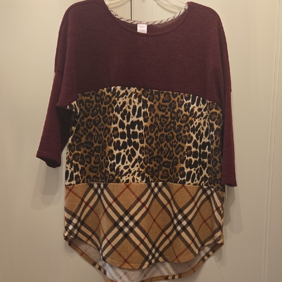Pink Coconut Boutique Tops - Chic Colorblock Leopard and Plaid Long Sleeve Top
